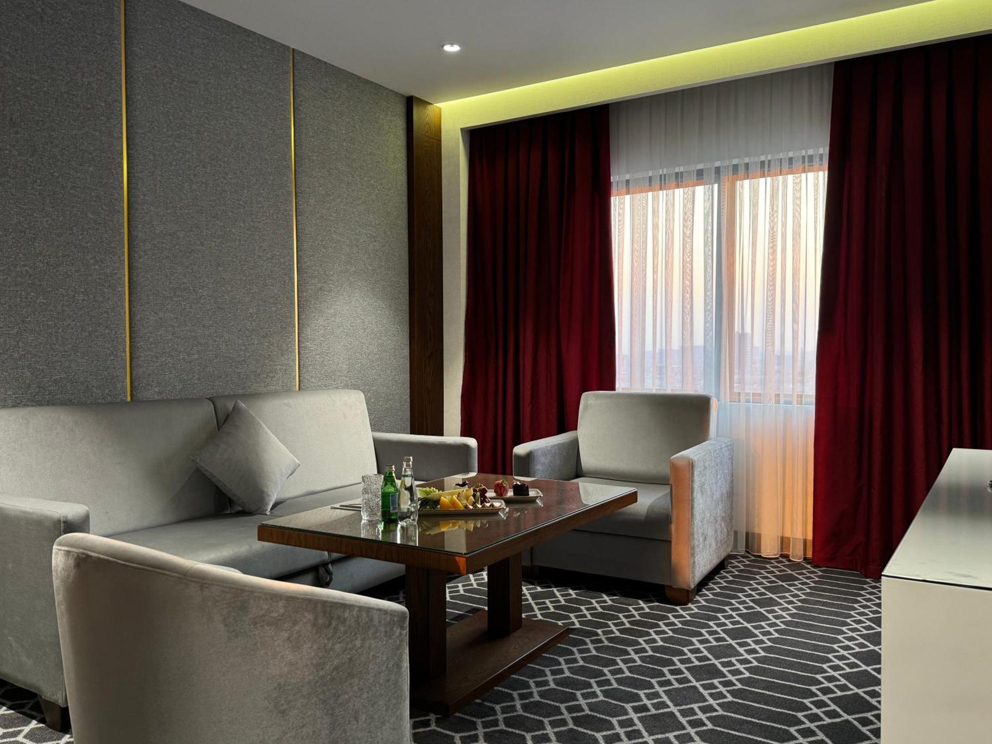 Ankawa Holiday Hotel Erbil Exterior photo